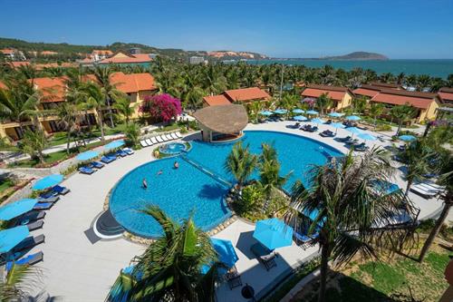 PANDANUS BEACH RESORT & SPA 